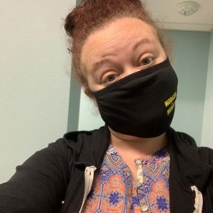 Meet your Posher, Ellen